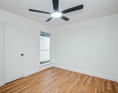 24127 Spring Towne Drive - Photo Thumbnail 19