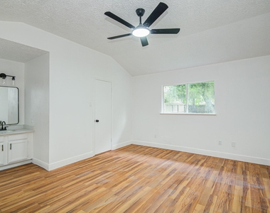 24127 Spring Towne Drive - Photo Thumbnail 13