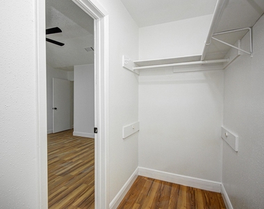 24127 Spring Towne Drive - Photo Thumbnail 20
