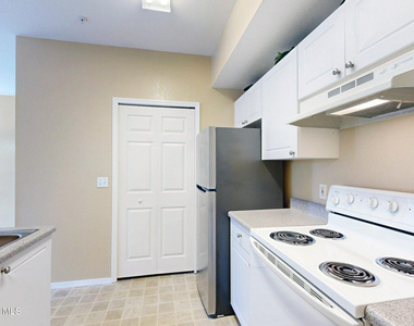 1757 Sophias Drive - Photo Thumbnail 8