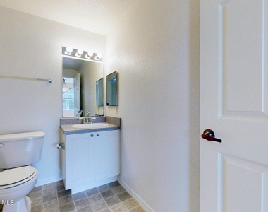 1757 Sophias Drive - Photo Thumbnail 16