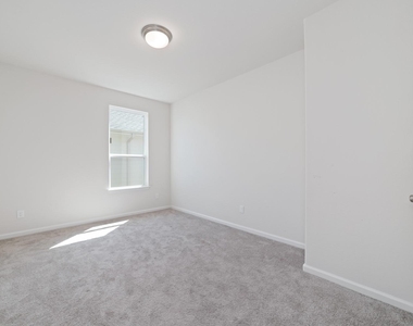 142 Amaranth Way - Photo Thumbnail 23