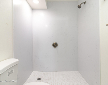 4105 Ocean Beach Boulevard - Photo Thumbnail 11
