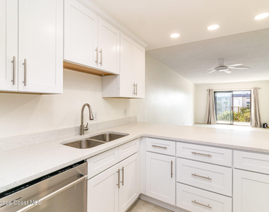 4105 Ocean Beach Boulevard - Photo Thumbnail 4
