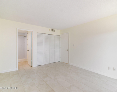 4105 Ocean Beach Boulevard - Photo Thumbnail 9