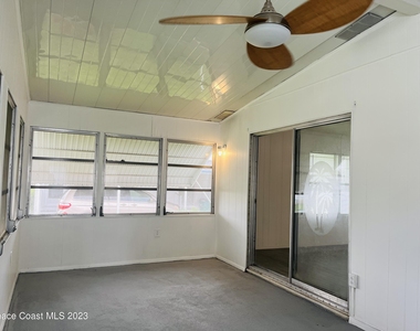 530 Kimberly Circle - Photo Thumbnail 11