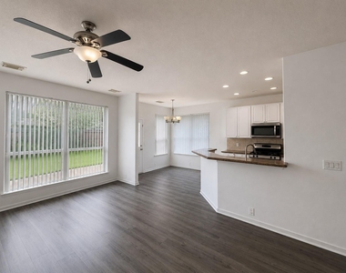 1806 Rockwall Court - Photo Thumbnail 14