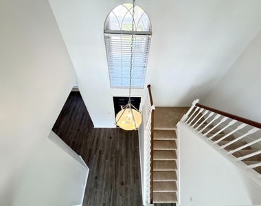 1806 Rockwall Court - Photo Thumbnail 20