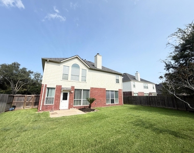 1806 Rockwall Court - Photo Thumbnail 32