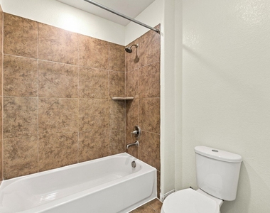 24250 Prairie Glen Lane - Photo Thumbnail 33