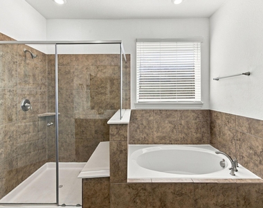 24250 Prairie Glen Lane - Photo Thumbnail 30