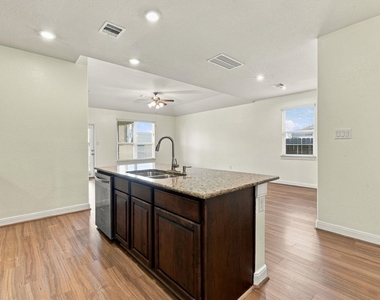24250 Prairie Glen Lane - Photo Thumbnail 9