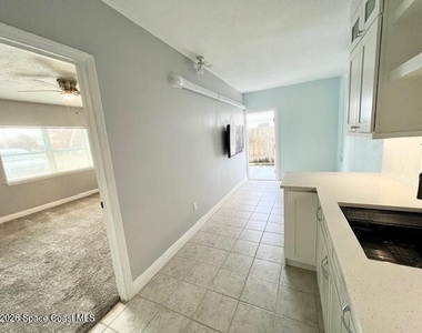 179 Clairbourne Avenue - Photo Thumbnail 7