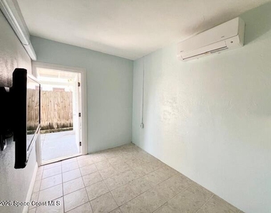 179 Clairbourne Avenue - Photo Thumbnail 6