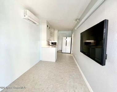 179 Clairbourne Avenue - Photo Thumbnail 4