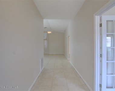2138 Caledonia Place - Photo Thumbnail 7