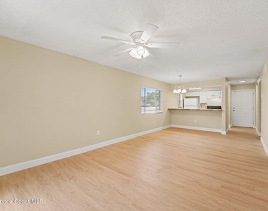 2290 Fox Hollow Drive - Photo Thumbnail 1