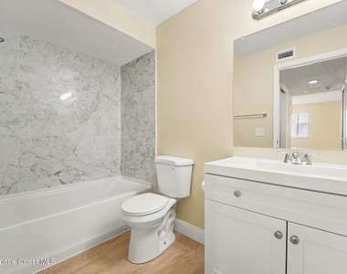 2290 Fox Hollow Drive - Photo Thumbnail 14