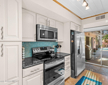 1044 Samar Road - Photo Thumbnail 38