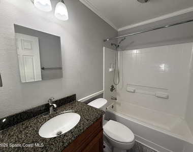 181 Deauville Avenue Se - Photo Thumbnail 12