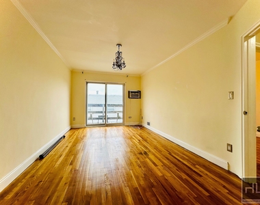 Griswold Avenue - Photo Thumbnail 4