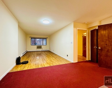 Ely Avenue - Photo Thumbnail 1