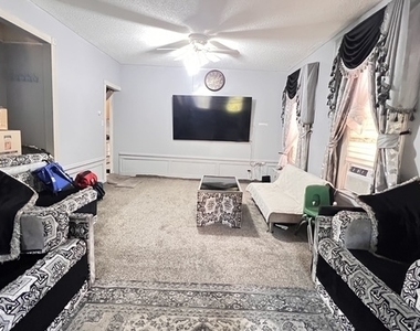 798 Miller Avenue - Photo Thumbnail 2