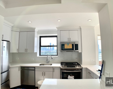 Beekman Place - Photo Thumbnail 3