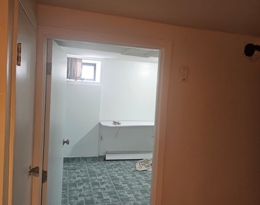872 East 48 Street - Photo Thumbnail 10