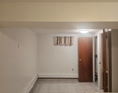 872 East 48 Street - Photo Thumbnail 2