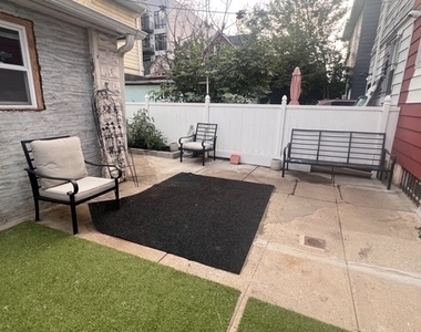 3322 Farragut Road - Photo Thumbnail 7