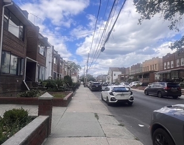 78 Street - Photo Thumbnail 15