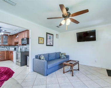 1437 56th Street S - Photo Thumbnail 6