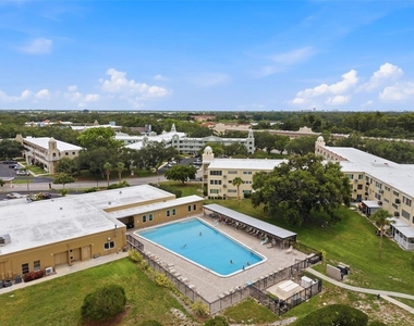 2462 Brazilia Drive - Photo Thumbnail 32