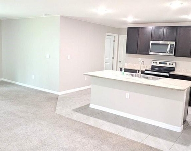 13667 Whiskey Daisy Drive - Photo Thumbnail 2
