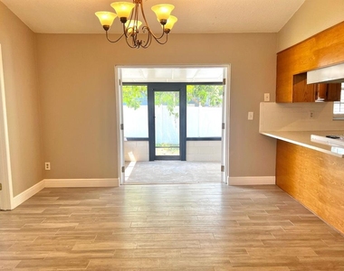 1410 Shady Lane Drive - Photo Thumbnail 18