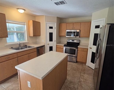 9442 Water Fern Circle - Photo Thumbnail 3