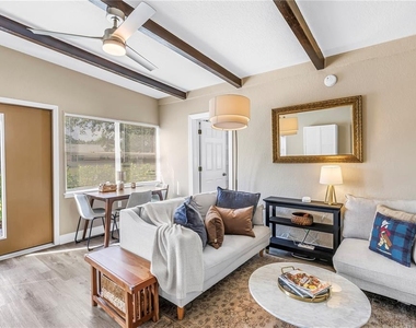 7599 Meadowlawn Drive N - Photo Thumbnail 7