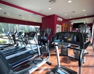 2904 Edenshire Way - Photo Thumbnail 15