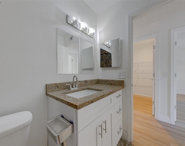 9218 Tudor Drive - Photo Thumbnail 15