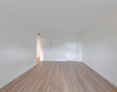 9218 Tudor Drive - Photo Thumbnail 22