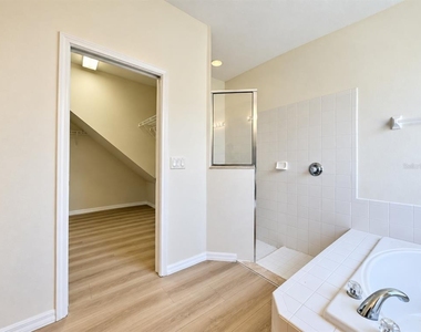27353 Edenfield Drive - Photo Thumbnail 5