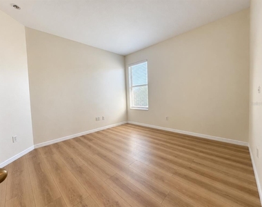 27353 Edenfield Drive - Photo Thumbnail 11