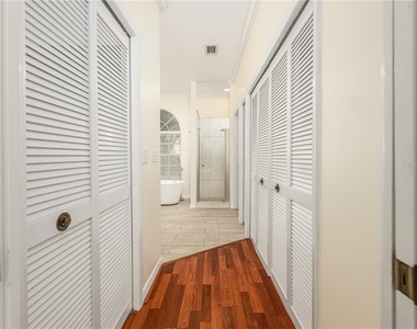 9317 Heritage Oak Court - Photo Thumbnail 15