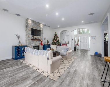 4015 Duke Firth Street - Photo Thumbnail 11