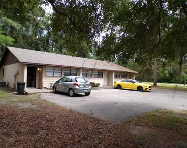 1915 Sw 70th Terrace - Photo Thumbnail 16