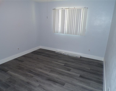 2455 35th Street S - Photo Thumbnail 12