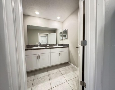 3590 Bellmeade Court - Photo Thumbnail 9