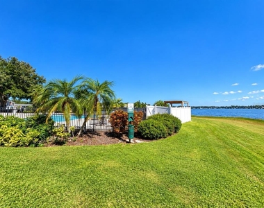 13725 Juniper Blossom Drive - Photo Thumbnail 7