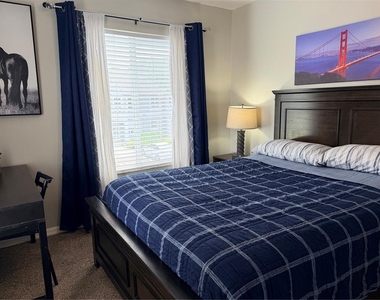 18120 Paradise Point Drive - Photo Thumbnail 23